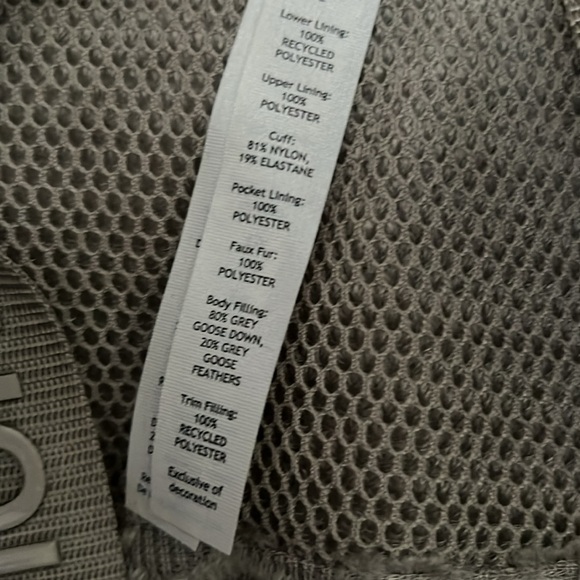 Lululemon snow warrior down parka long size 8 raw linen - Picture 4 of 12